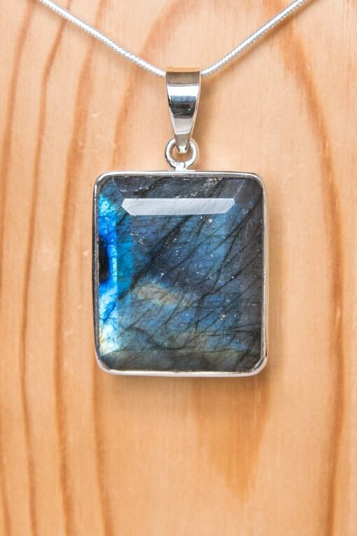 Labradorite 925 Sterling Silver Pendant - Image 2