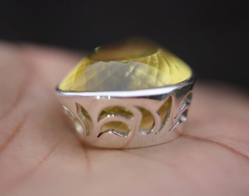 Lemon Quartz Pendant in 925 Sterling Silver Casing - Image 4