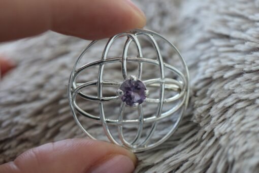 925 Sterling Silver Brooch with Amethyst - Image 2